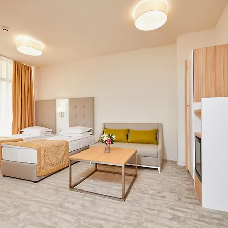 Laguna Park & Aqua Club Солнечный берег