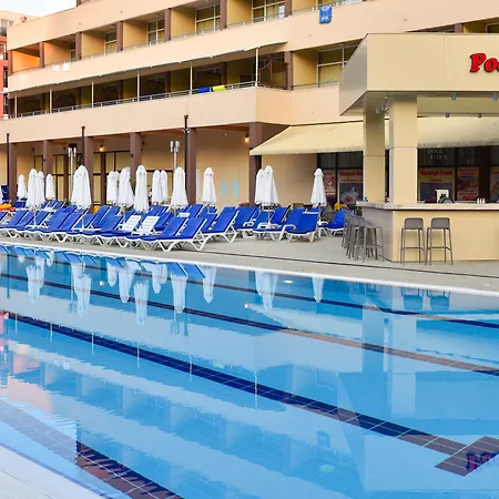 Otel Laguna Park & Aqua Club 4*