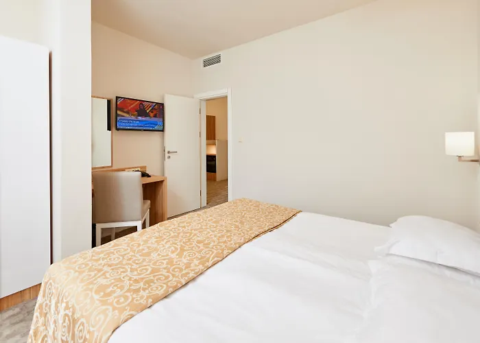 Laguna Park & Aqua Club Отель 4*