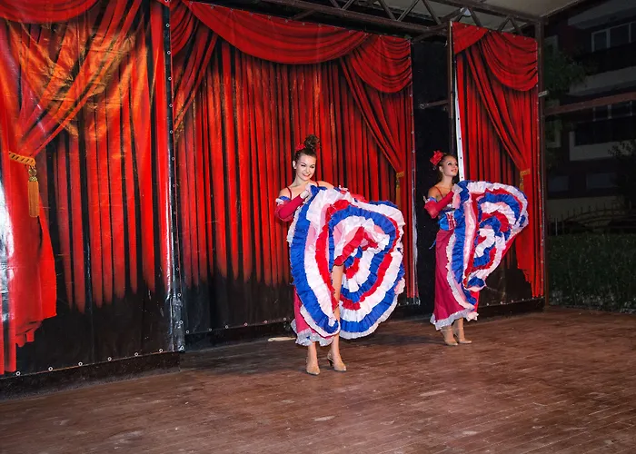 Laguna Park & Aqua Club 4* Солнечный берег