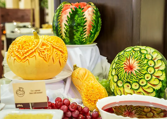 Отель Laguna Park & Aqua Club Солнечный берег