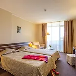 فندق Laguna Park & Aqua Club ساني بيتش