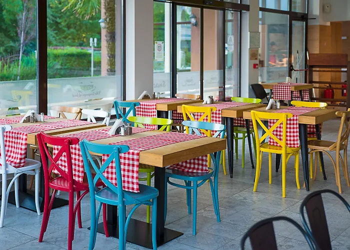 Отель Laguna Park & Aqua Club Солнечный берег